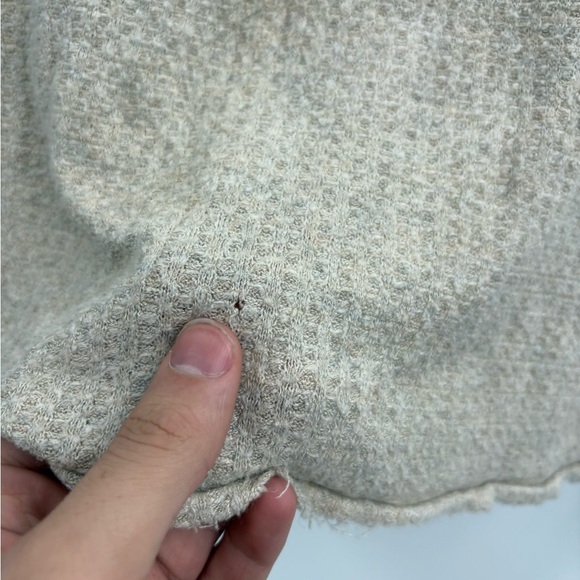 Urban outfitters Out from Under Slouchy Thermal Shirt Waffle beige Knit small - Picture 6 of 16